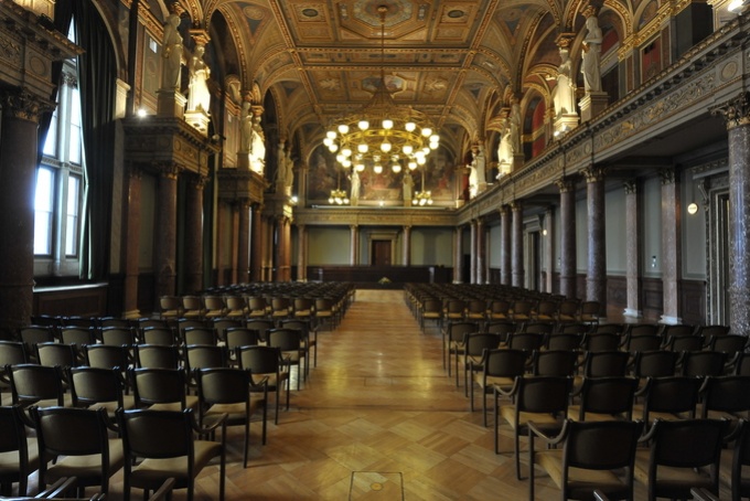 Június végén lehet legkorábban online közgyűlés – az MTA elnöke a képviselők véleményét kéri